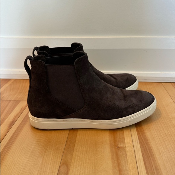 Vince Chocolate Suede Shoes - Picture 4 of 6